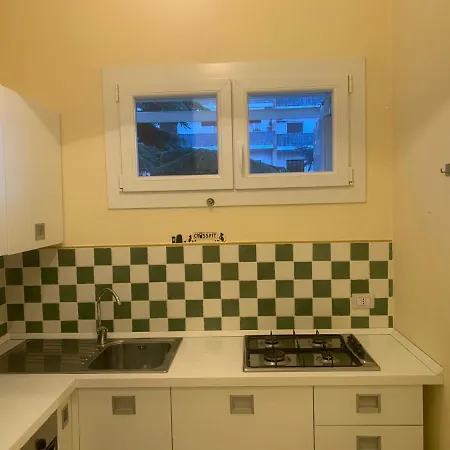 Residenza Giovanni Paolo Secondo- Casa Sull'albero Bari