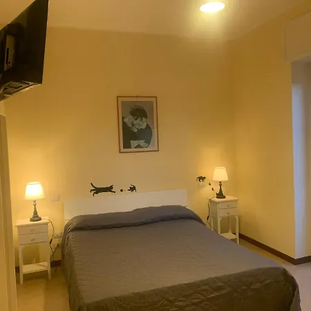 Residenza Giovanni Paolo Secondo- Casa Sull'albero Apartament Bari